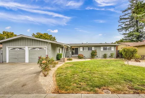 3628 Jomar Dr, Napa, CA 94558