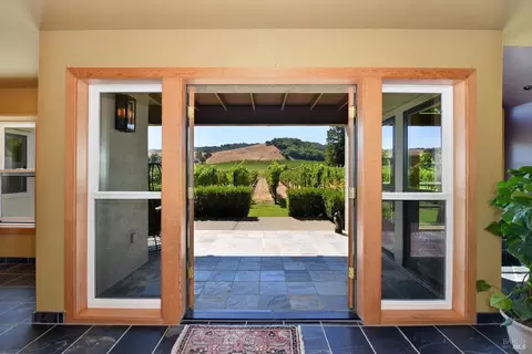 18530 Carriger Rd, Sonoma, CA 95476 photo 5