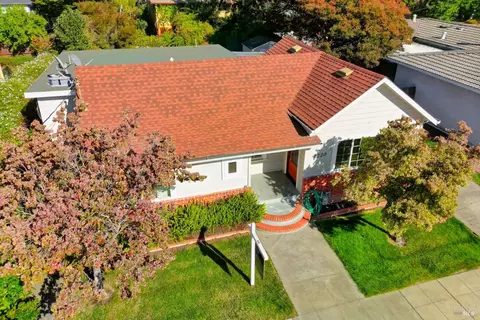 2220 Georgia St, Napa, CA 94559