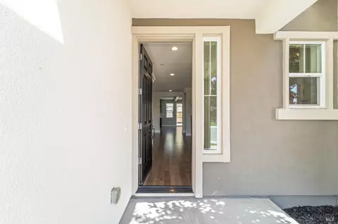 807 Roadrunner Way, Vacaville, CA 95688 photo 7
