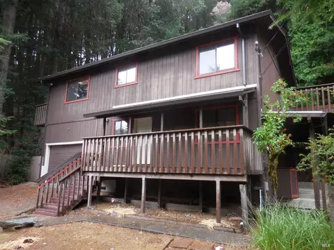 3889 Primrose Dr, Willits, CA 95490