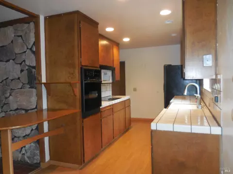 3889 Primrose Dr, Willits, CA 95490 photo 6