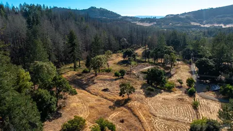6100 St Helena Rd, Santa Rosa, CA 95404