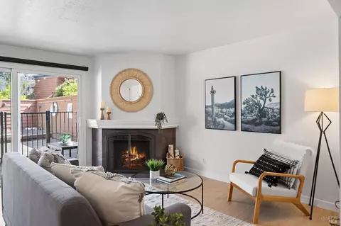 128 Stanford Way, Sausalito, CA 94965