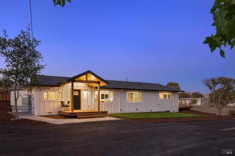 11820 Mill St, Petaluma, CA 94952