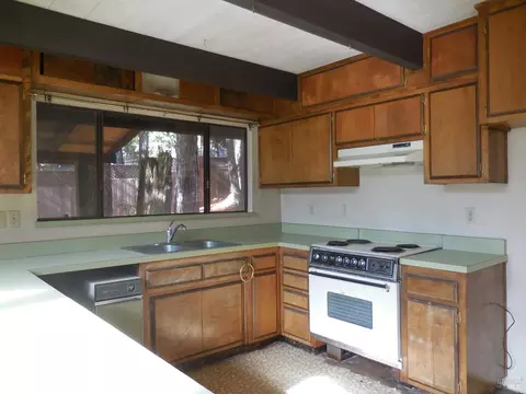 25084 Robin Pl, Willits, CA 95490 photo 4