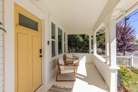 302 Scott St, Ukiah, CA 95482 photo 4