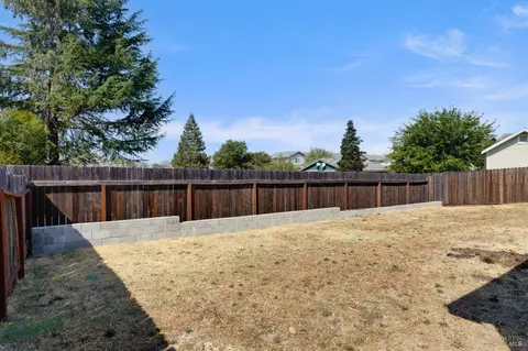 3446 Sol Ln, Ukiah, CA 95482 photo 29