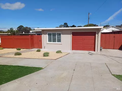 3141 Groom Dr, Richmond, CA 94806