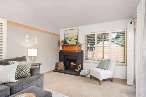 8725 Gravenstein Way, Cotati, CA 94931 photo 8