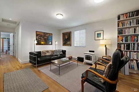 85 Mission St, Camp Meeker, CA 95419