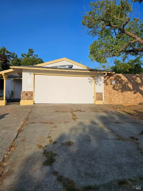 127 Hodges St, Vallejo, CA 94589