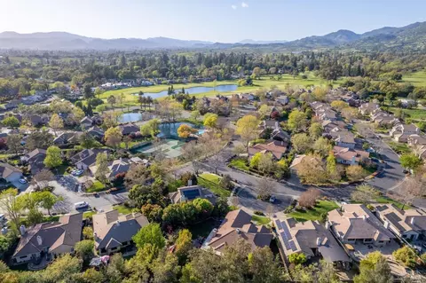 426 Troon Dr, Napa, CA 94558 photo 53