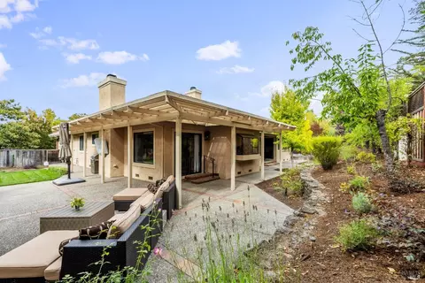 426 Troon Dr, Napa, CA 94558 photo 42