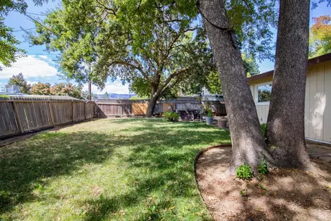 389 Grape St, Vacaville, CA 95688 photo 45