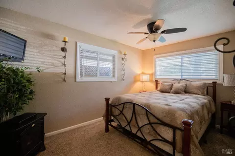 389 Grape St, Vacaville, CA 95688 photo 25