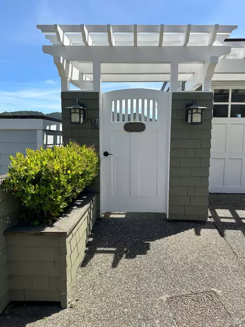 2100 Mar East St, Tiburon, CA 94920