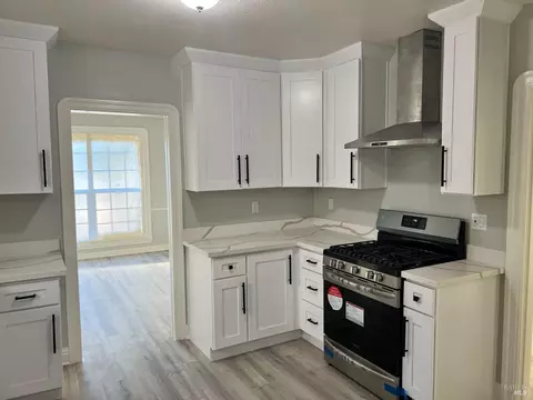 318 Central Ave, Vallejo, CA 94590 photo 12