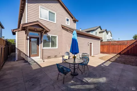1283 Pedroncelli Dr, Windsor, CA 95492 photo 9