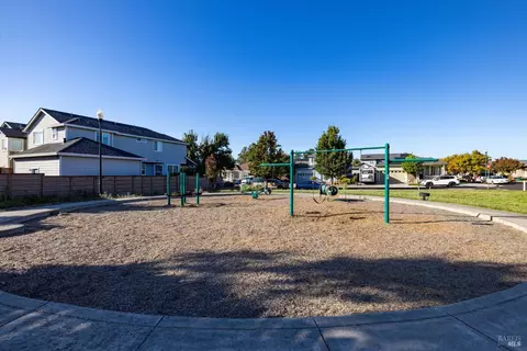 1283 Pedroncelli Dr, Windsor, CA 95492 photo 45
