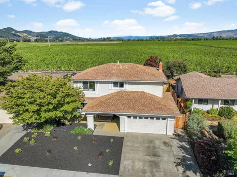 1578 Mosswood Dr, Napa, CA 94558
