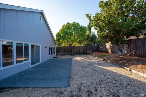 112 Grape Gables Way, Cloverdale, CA 95425 photo 26