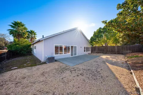112 Grape Gables Way, Cloverdale, CA 95425 photo 27
