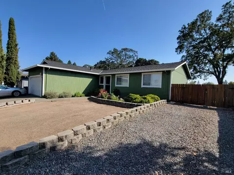 990 Springfield Ct, Windsor, CA 95492