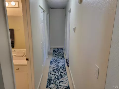 990 Springfield Ct, Windsor, CA 95492 photo 17