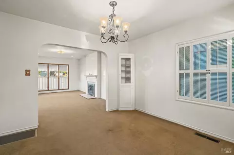 156 Viewmont Ave, Vallejo, CA 94590 photo 8