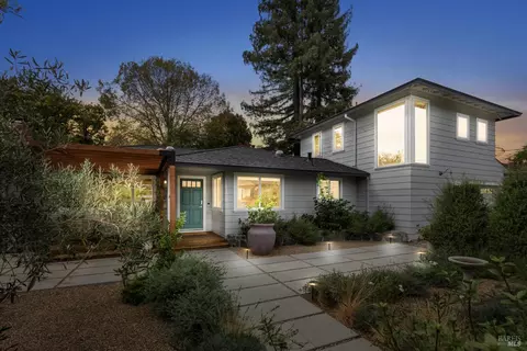 775 Florence Ln, Healdsburg, CA 95448
