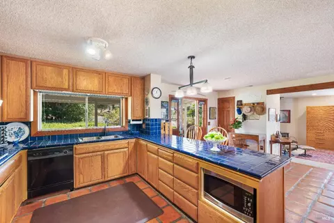 21565 Pearson Ave, Sonoma, CA 95476 photo 9