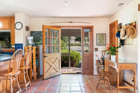 21565 Pearson Ave, Sonoma, CA 95476 photo 5