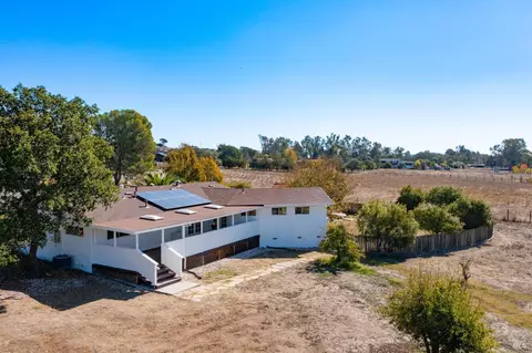 21565 Pearson Ave, Sonoma, CA 95476 photo 2