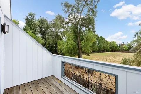 560 March Ave, Healdsburg, CA 95448 photo 37