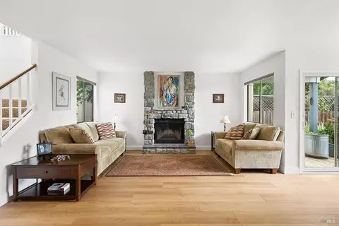 560 March Ave, Healdsburg, CA 95448 photo 9