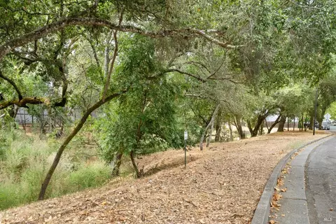 560 March Ave, Healdsburg, CA 95448 photo 39