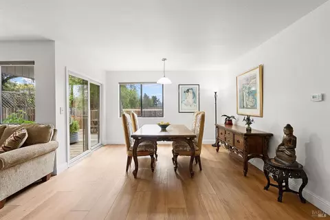 560 March Ave, Healdsburg, CA 95448 photo 10