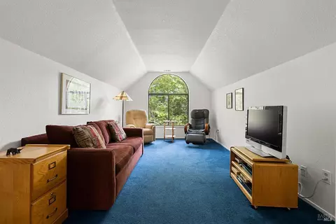 560 March Ave, Healdsburg, CA 95448 photo 25