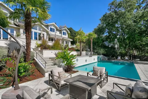 52 Martling Rd, San Anselmo, CA 94960