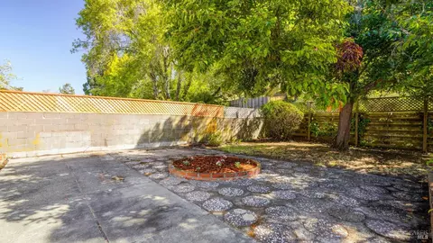 2 Juno Rd, Tiburon, CA 94920 photo 22