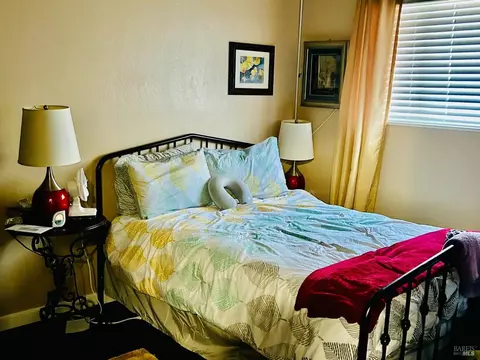 907 2nd St, Fairfield, CA 94533 photo 21