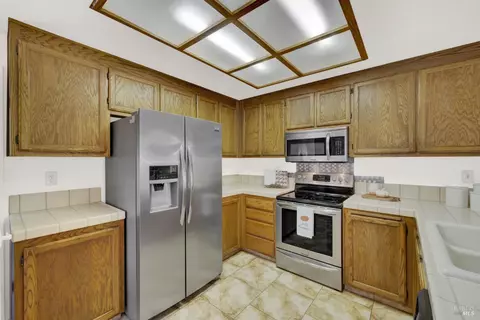 2928 Eucalyptus Ct, Fairfield, CA 94533 photo 22