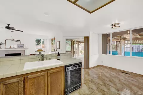 2928 Eucalyptus Ct, Fairfield, CA 94533 photo 26