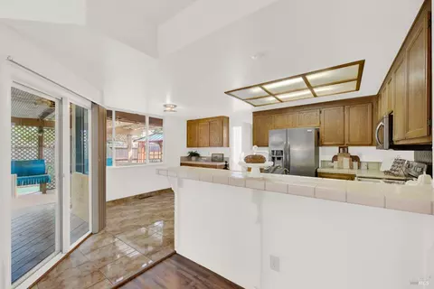 2928 Eucalyptus Ct, Fairfield, CA 94533 photo 30