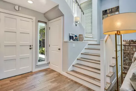 582 Rainbow Dr, Napa, CA 94558 photo 14