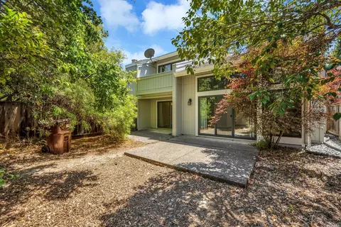582 Rainbow Dr, Napa, CA 94558 photo 31