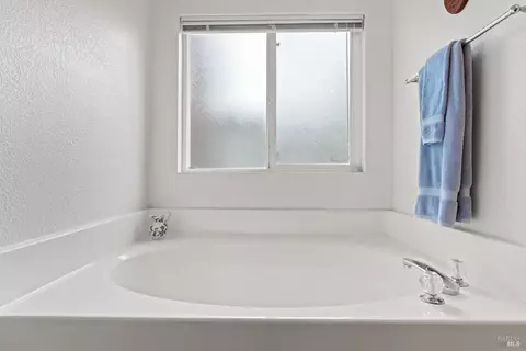 700 E Gobbi St #60, Ukiah, CA 95482 photo 15