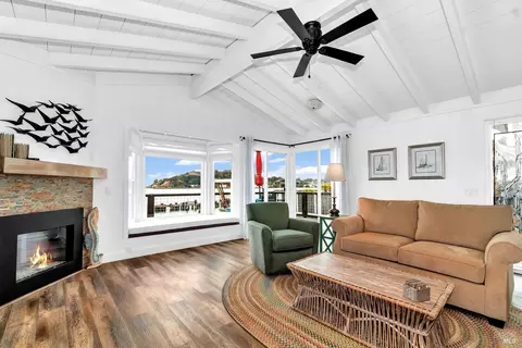 7 Sandy Beach Rd, Vallejo, CA 94590 photo 6