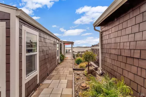 7 Sandy Beach Rd, Vallejo, CA 94590 photo 31